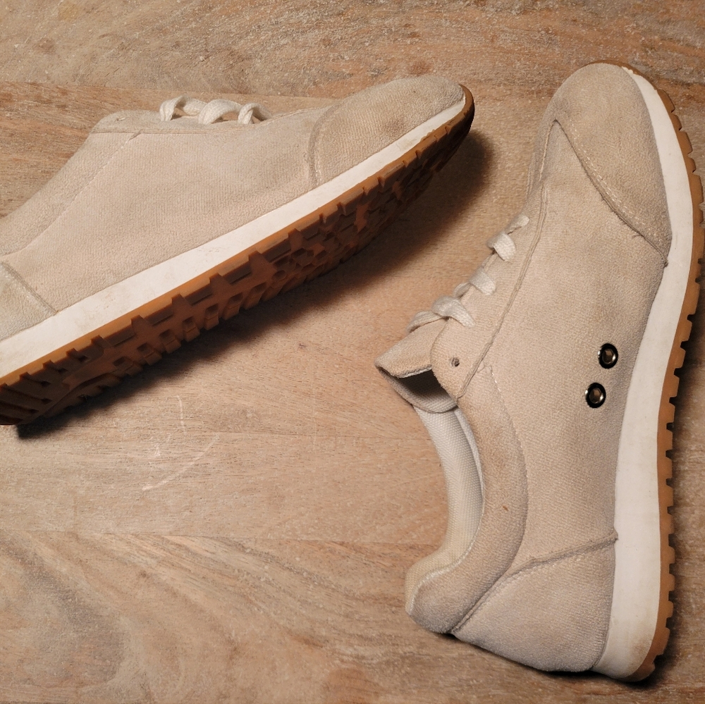 Women's Casual Beige Sneakers